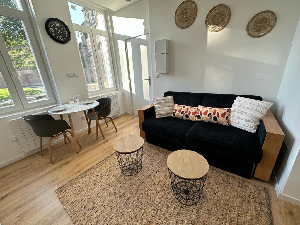 Lerelaisdodileqsl - Cambrai - Hyper Centre - Free Wifi - Ideal Couple & Famille المظهر الخارجي الصورة