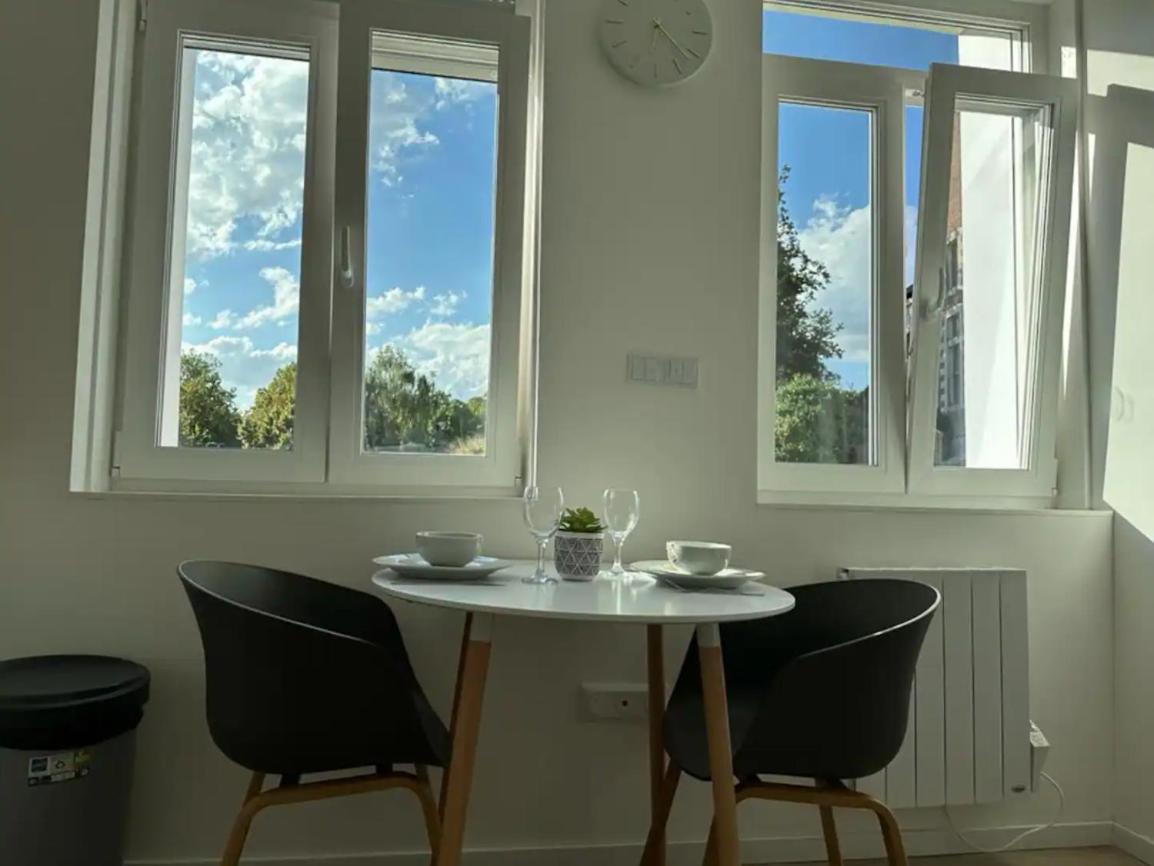 Lerelaisdodileqsl - Cambrai - Hyper Centre - Free Wifi - Ideal Couple & Famille المظهر الخارجي الصورة