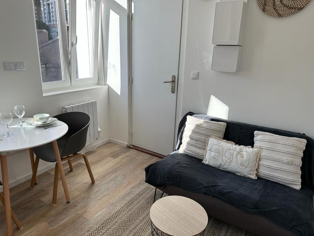 Lerelaisdodileqsl - Cambrai - Hyper Centre - Free Wifi - Ideal Couple & Famille المظهر الخارجي الصورة