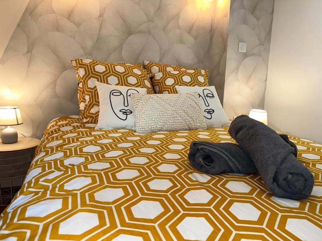 Lerelaisdodileqsl - Cambrai - Hyper Centre - Free Wifi - Ideal Couple & Famille المظهر الخارجي الصورة